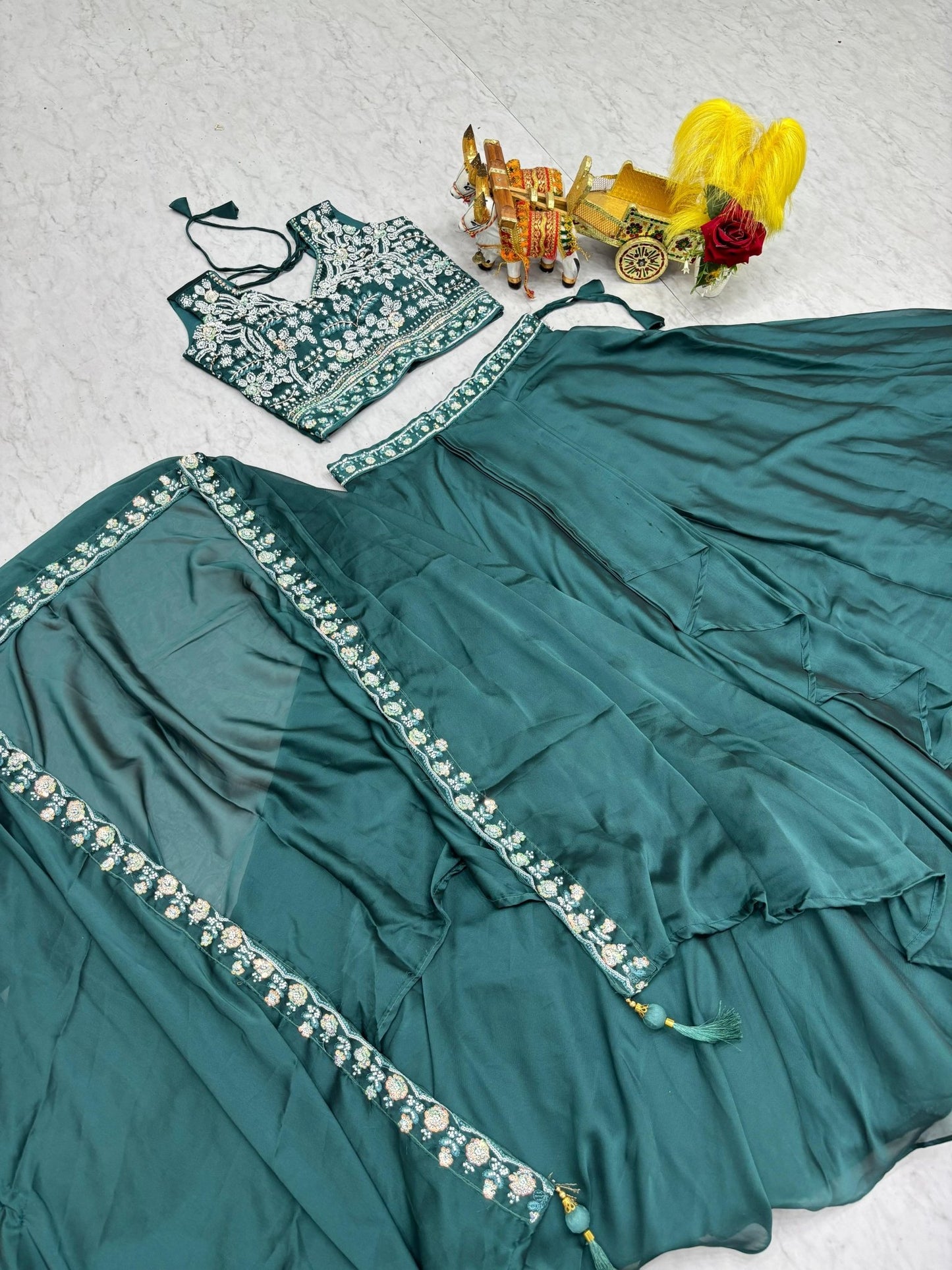 Lehenga Choli Set For Receptions And Wedding Occasion,Wedding Guest Outfit - Vastraa
