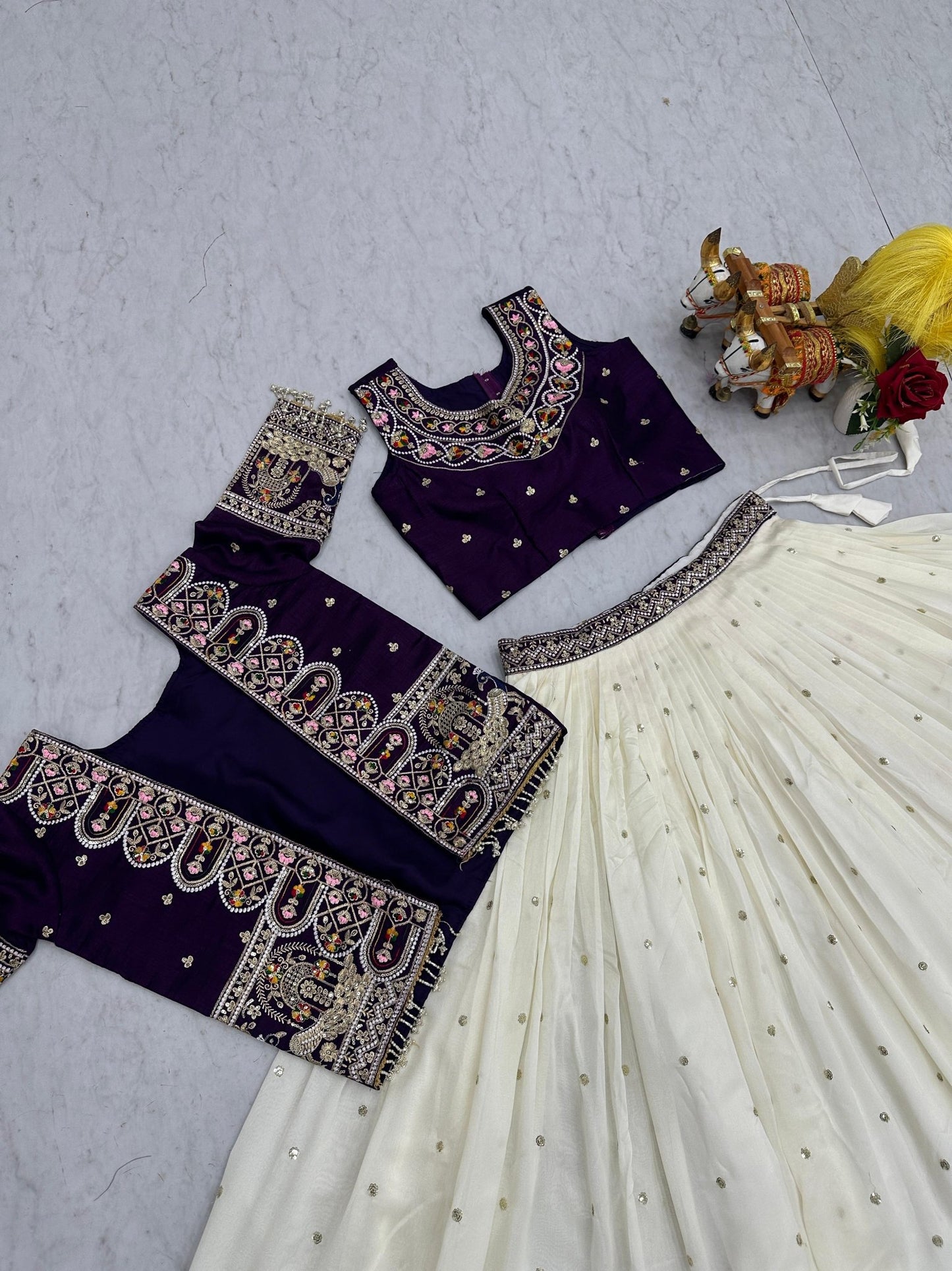 Designer Lehenga Choli Set For Reception And Wedding Occasion - Vastraa