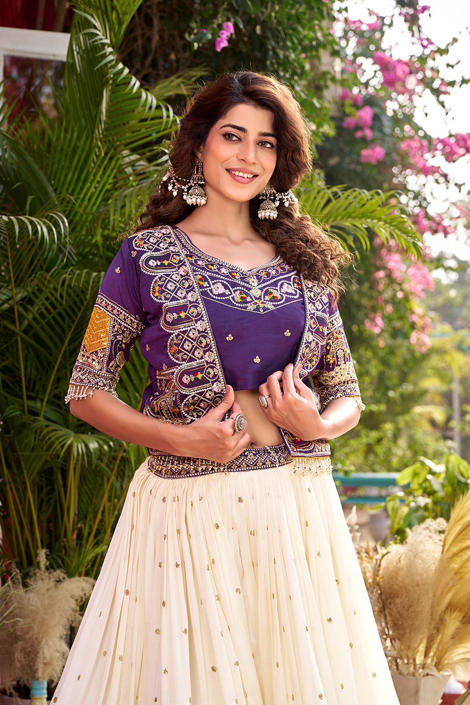 Designer Lehenga Choli Set For Reception And Wedding Occasion - Vastraa