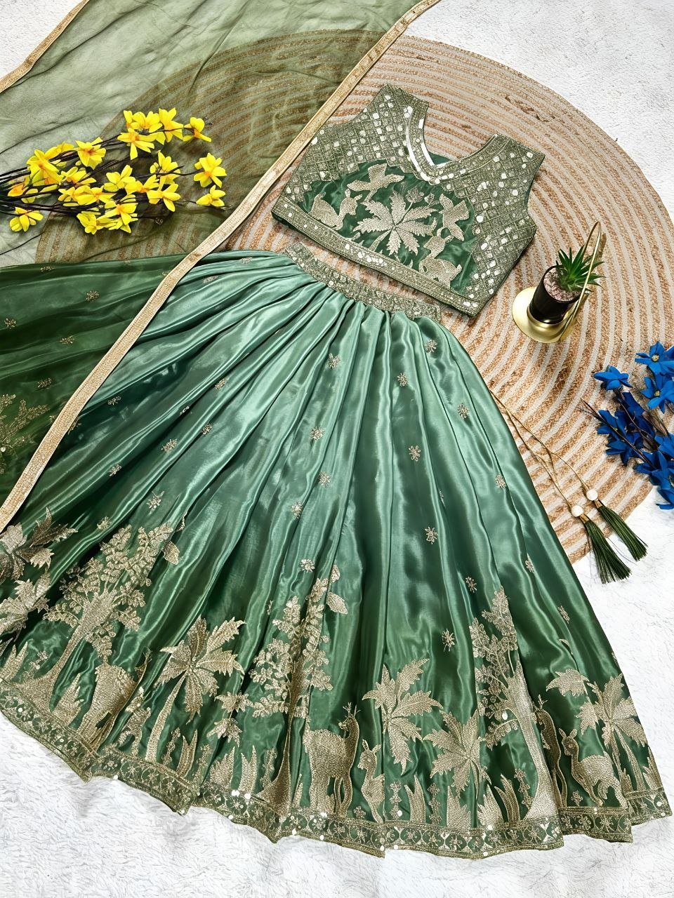 Kids Girls Designer Lehenga Choli Set – Traditional Ethnic Wear for Weddings & Festivals - VastraaKids Lehenga Choli
