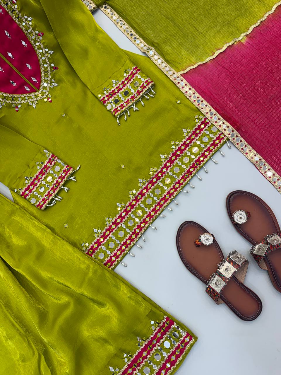 Women's Ethnic Mirror Work Kurta Set with Palazzo & Dupatta | Traditional Indian Outfit - Vastraa