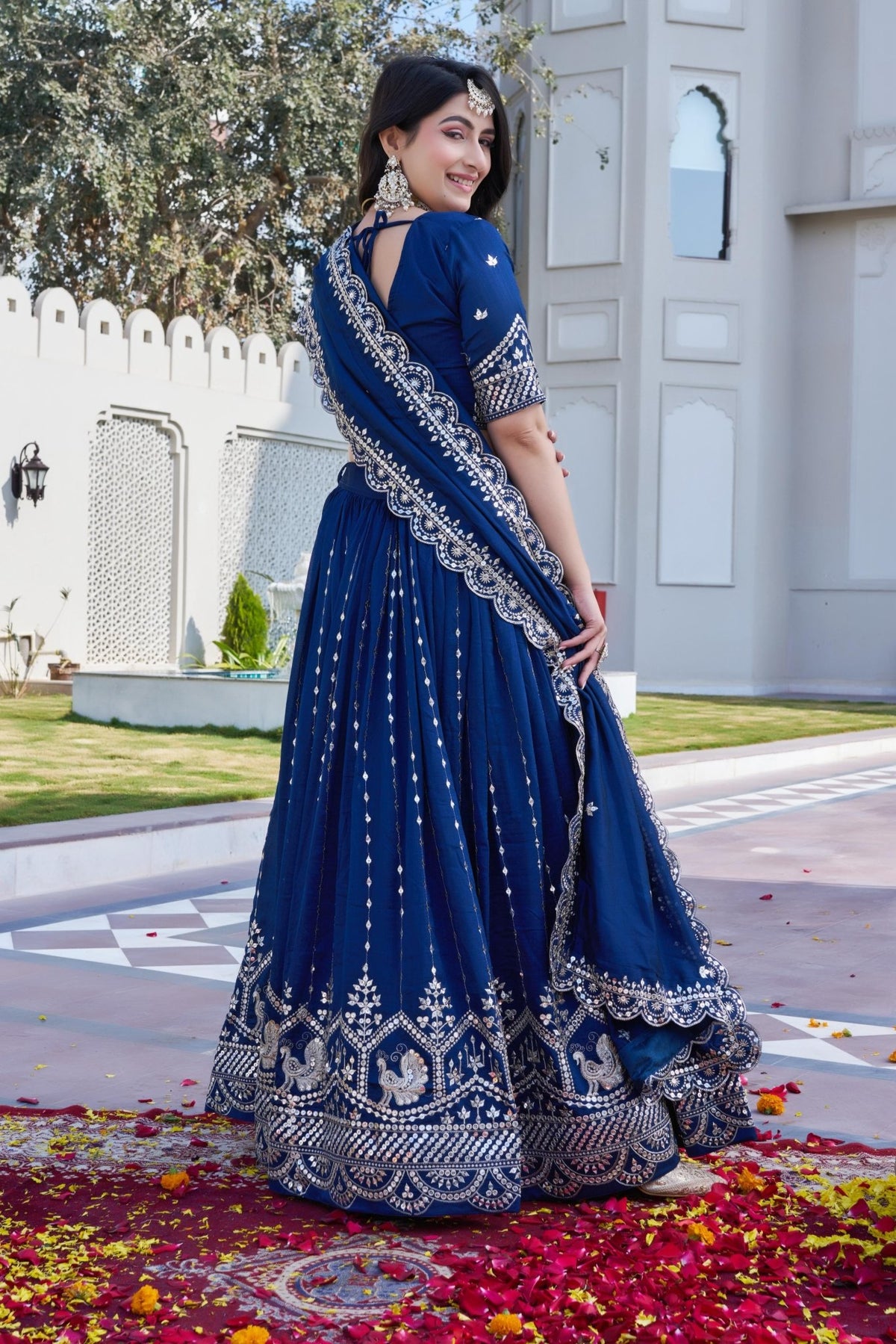 Women's Indian Lehenga Choli - Bridesmaid Lehenga Choli - VastraaWomen's Indian Lehenga Choli - Bridesmaid Lehenga Choli